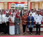 Bunda PAUD Lampung Selatan Hj.Winarni Membuka Kegiatan Sosialisasi PAUD Holistik Integratif