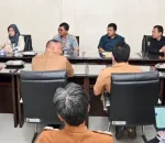 PJ Sekda Intji Indriati Menerima Audiensi Kepala Kantor Pelayanan Pajak Pratama Natar Di Ruang Rapat Sekda